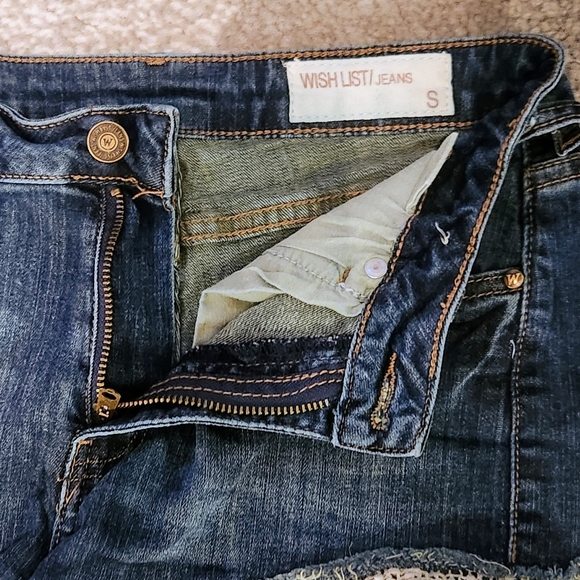 Wishlist Jean Shorts w Lace Size S - Picture 3 of 6